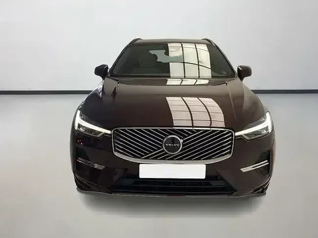 Ny Volvo XC60 Core 250 HK (183 kW) 2025 Grön SUV