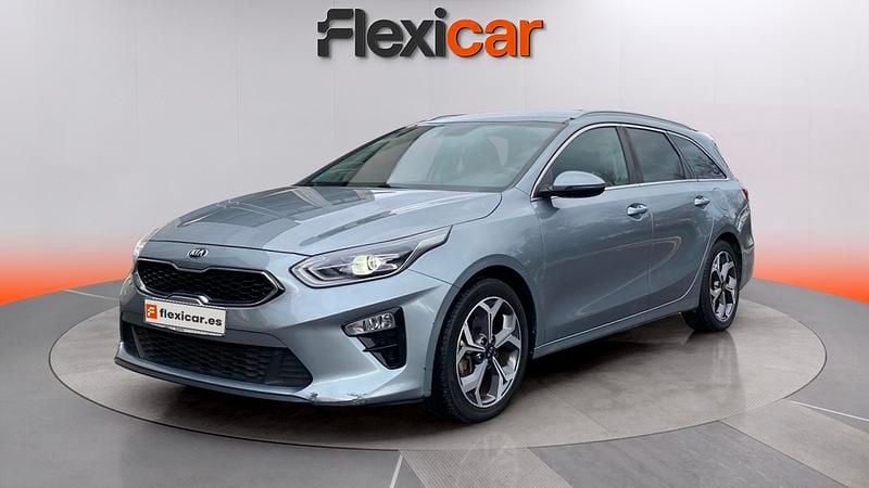 Usado Kia Ceed 120 CV (88 kW) 2021 Gris Utilitario