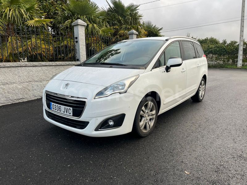 Blanco Usado 2016 Peugeot 5008 Allure Monovolumen | 11.000 € (Precio justo) - Imagen 1/4