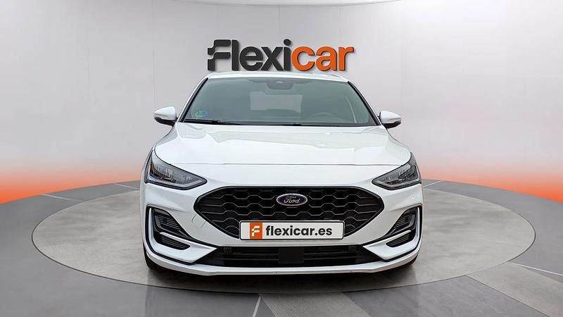 Usado Ford Focus ST-Line 125 CV (91 kW) 2024 Blanco Berlina
