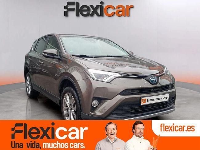 Usado Toyota RAV4 Hybrid Advance 197 CV (144 kW) 2018 Beige SUV