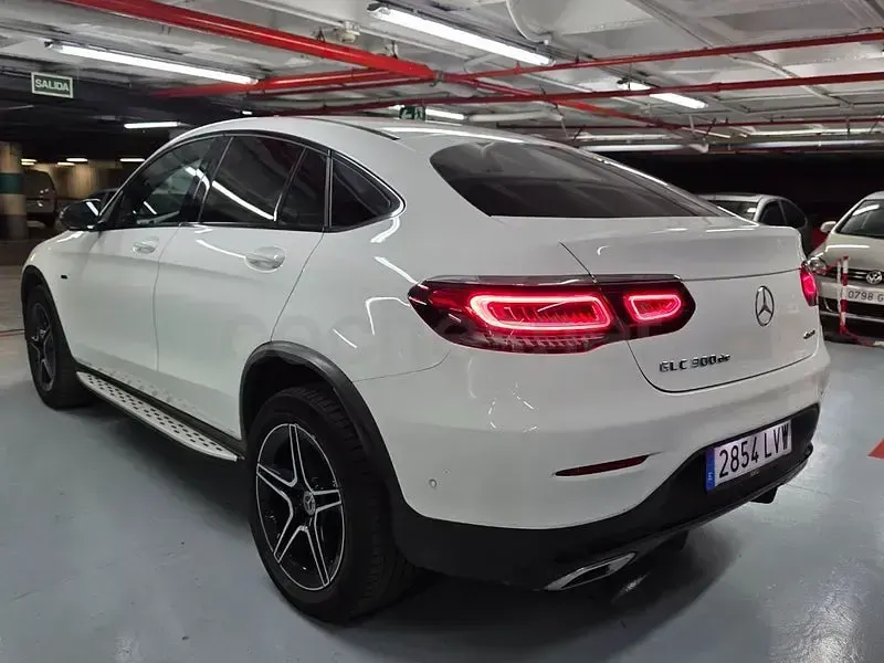 Usado Mercedes GLC300e 306 CV (225 kW) 2022 Blanco SUV