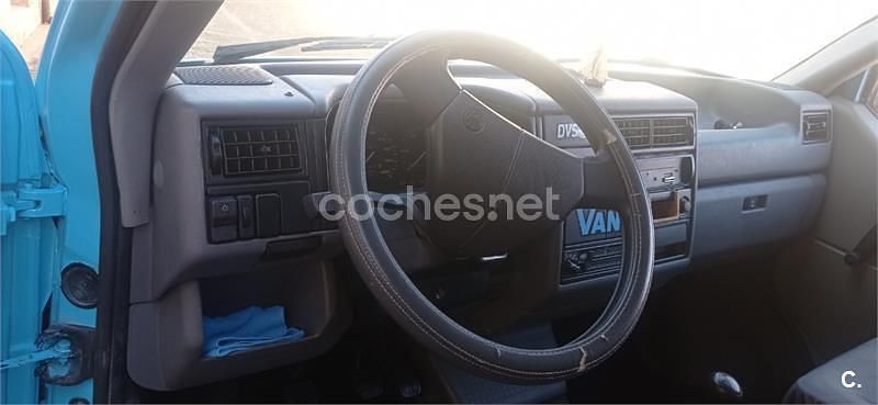 Używany VW Transporter 78 KM (57 kW) 1992 Niebieski Van