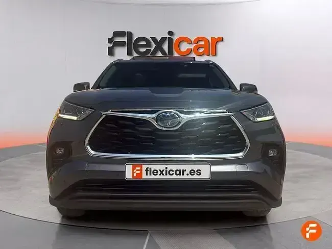 Usado Toyota Highlander Advance 246 CV (180 kW) 2022 Gris SUV