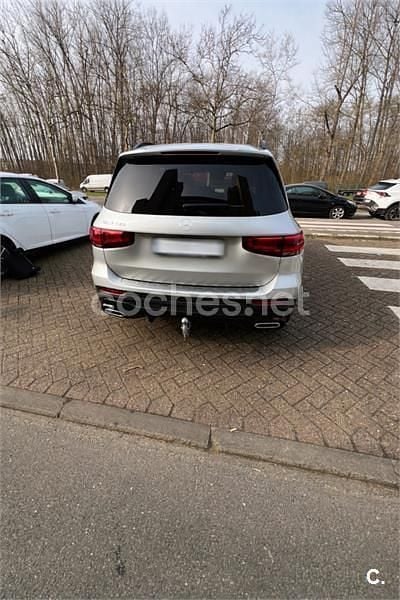 Usado Mercedes GLB180 136 CV (100 kW) 2023 Gris / plata SUV