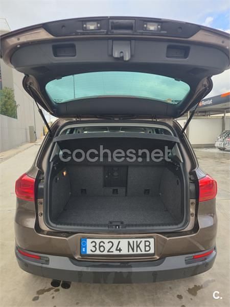 Usado VW Tiguan Advance 160 CV (117 kW) 2013 Marrón SUV