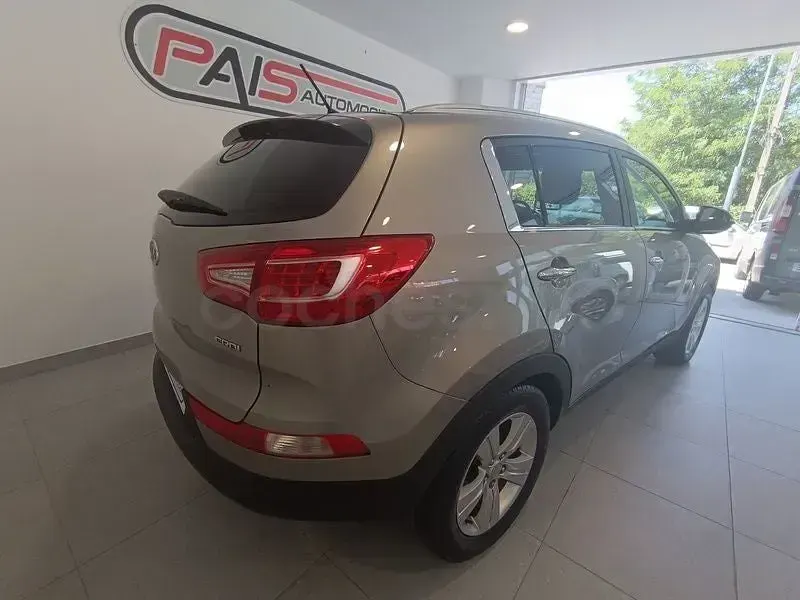 Usado Kia Sportage 115 CV (84 kW) 2011 Marrón SUV