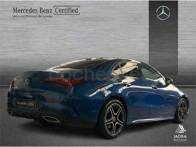 Usado Mercedes CLA200 163 CV (119 kW) 2025 Azul Berlina