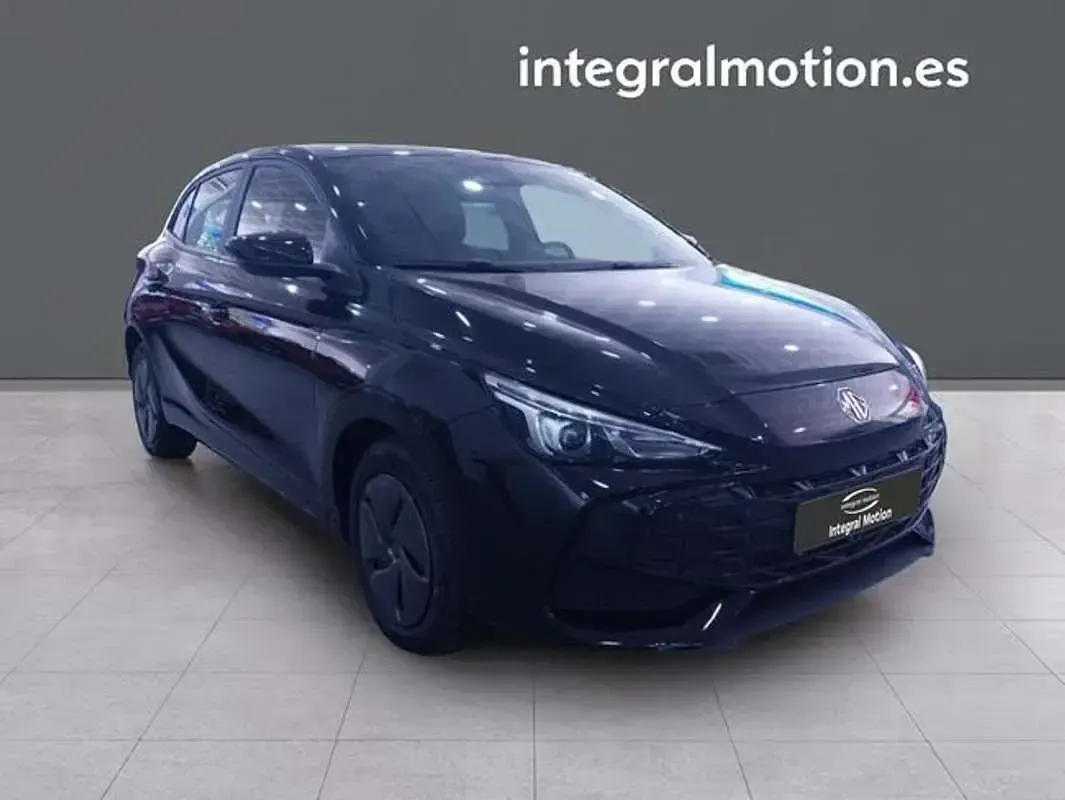 Usado MG MG3 116 CV (85 kW) 2025 Negro Utilitario