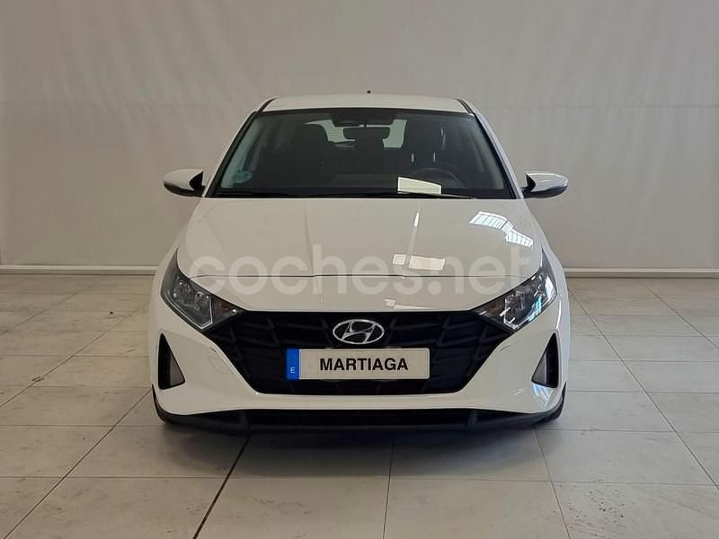 Usado Hyundai i20 84 CV (61 kW) 2023 Blanco Berlina