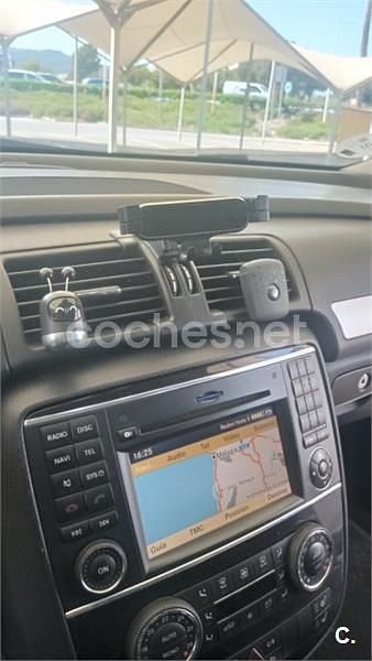 Usado Mercedes R350 265 CV (194 kW) 2010 Negro Monovolumen