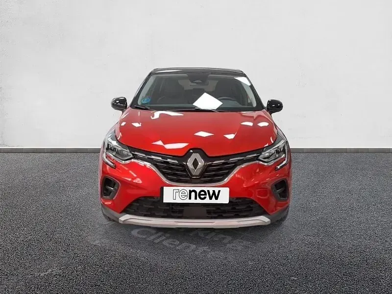 Usado Renault Captur Zen 145 CV (106 kW) 2022 Rojo SUV