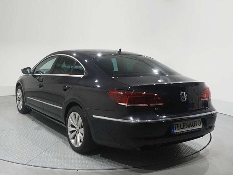 Usado VW Passat 160 CV (117 kW) 2012 Negro Coupe