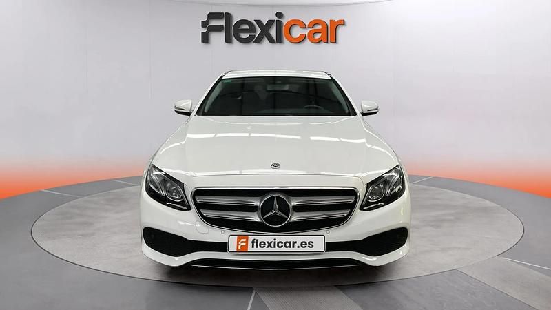 Usado Mercedes E220 194 CV (142 kW) 2017 Blanco Berlina