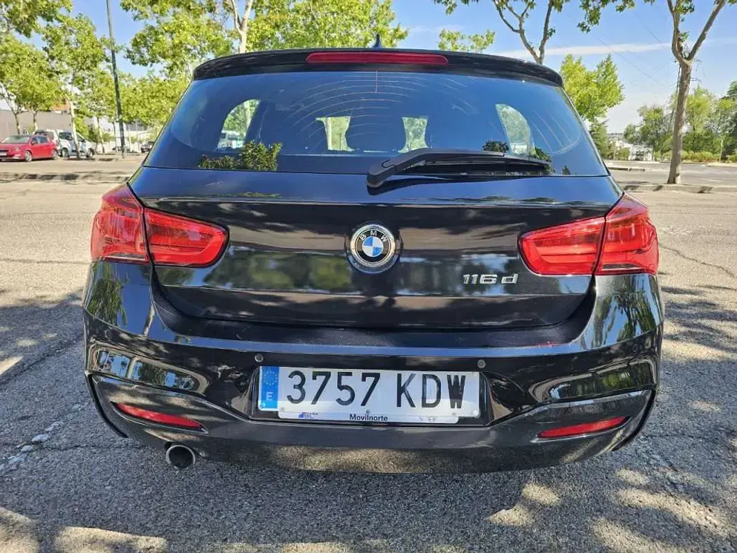 Usado BMW 116 Efficient Dynamics 116 CV (85 kW) 2017 Negro Utilitario