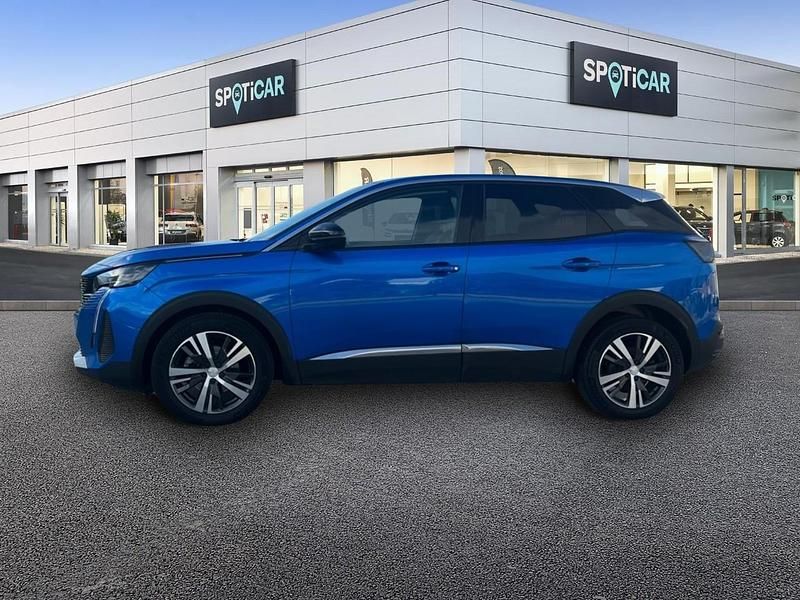 Usado Peugeot 3008 Allure 130 CV (95 kW) 2022 Azul SUV