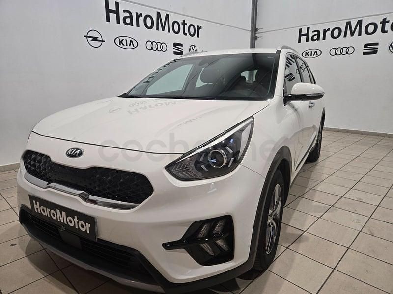 Usado Kia Niro 141 CV (103 kW) 2021 Blanco SUV