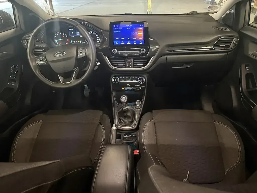 Usado Ford Puma Titanium 125 CV (91 kW) 2023 Gris SUV