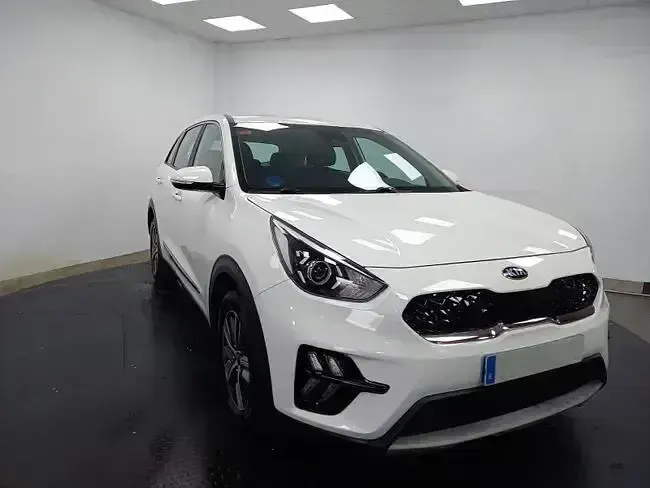 Usado Kia Niro 141 CV (103 kW) 2021 Blanco SUV