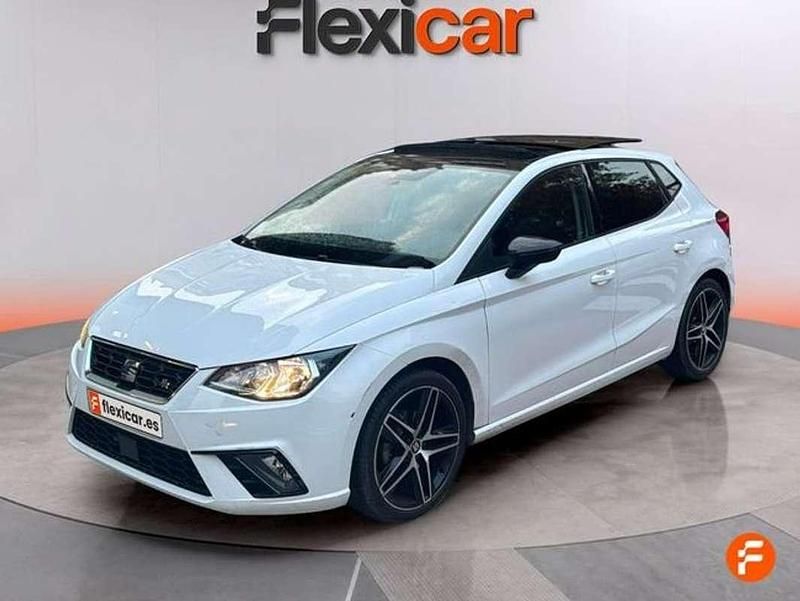 Usado Seat Ibiza FR 115 CV (84 kW) 2018 Blanco Utilitario