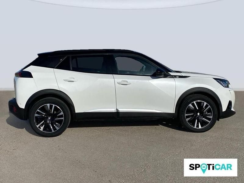 Usado Peugeot e-2008 GT 100 kW (136 CV) 2022 SUV