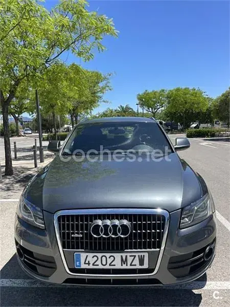 Usado Audi Q5 211 CV (155 kW) 2010 Gris / plata SUV