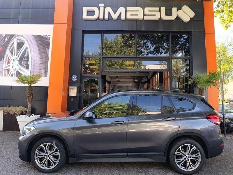 Usado BMW X1 136 CV (100 kW) 2021 Gris / plata SUV