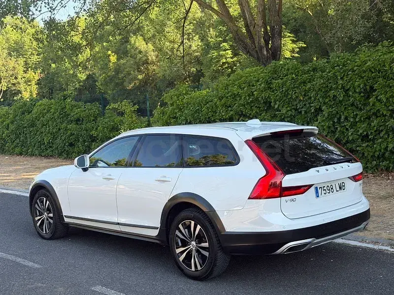 Usado Volvo V90 CC 190 CV (139 kW) 2021 Blanco Familiar