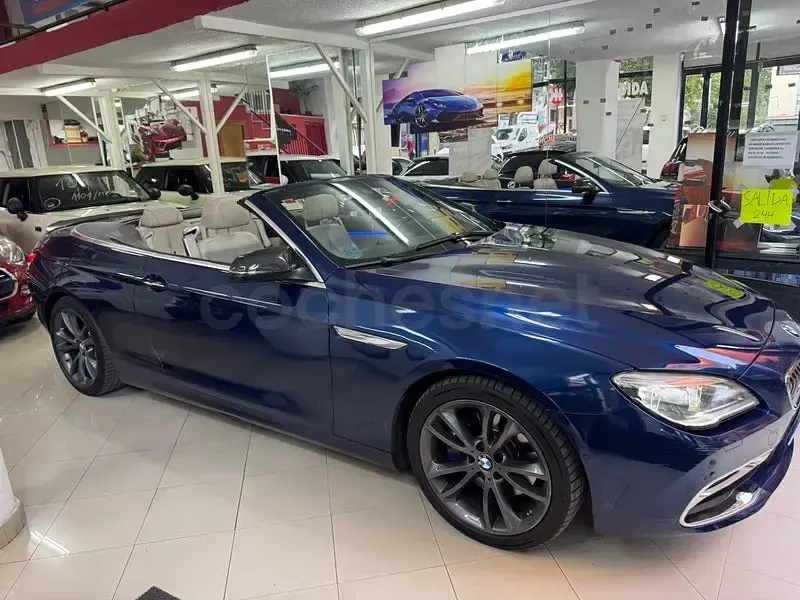 Käytetty BMW 640 Cabriolet Comfort Edition 313 HP (230 kW) 2016 Sininen Avoauto
