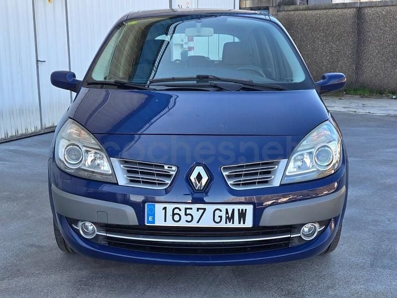 Usado Renault Scénic III 100 CV (73 kW) 2009 Azul Monovolumen