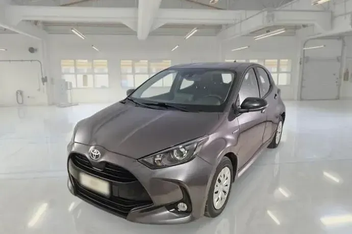 Usado Toyota Yaris Business Edition 115 CV (84 kW) 2021 Utilitario