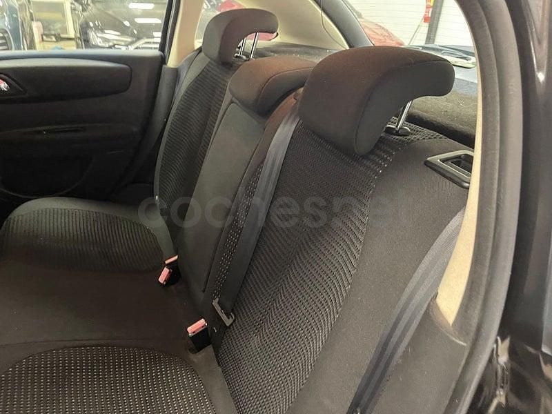 Usado Citroën C4 92 CV (67 kW) 2007 Negro Berlina