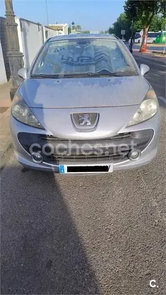 Usado Peugeot 207 90 CV (66 kW) 2007 Gris / plata Berlina