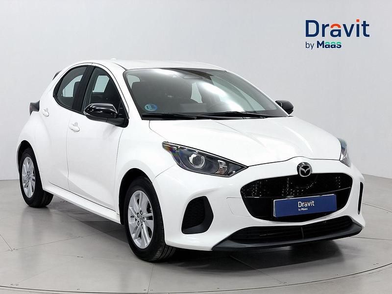 Usado Mazda 2 Center-Line 116 CV (85 kW) 2024 Blanco Berlina