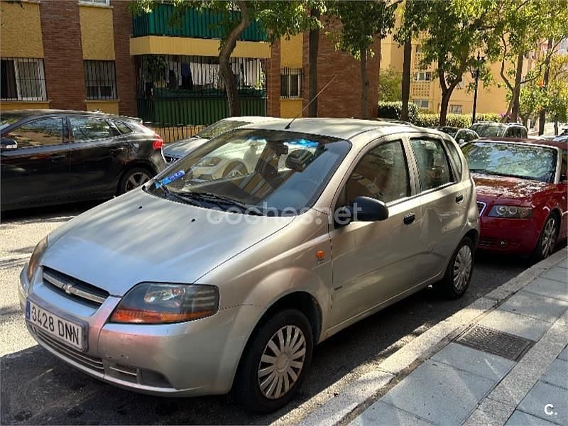 Gris / plata Usado 2005 Chevrolet Kalos SE Berlina | 1700 € (Buen precio) - Imagen 1/4