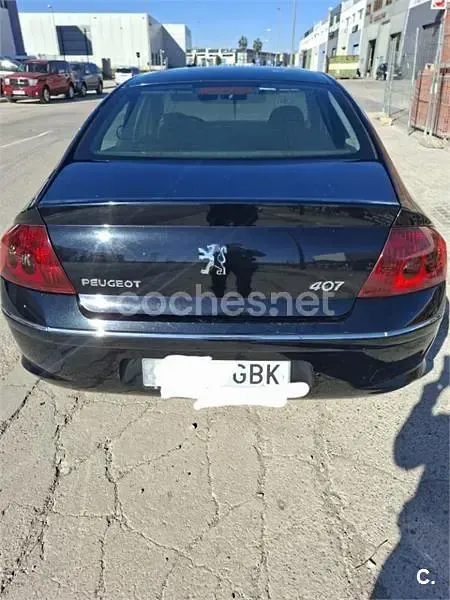 Usado Peugeot 407 Sport 136 CV (100 kW) 2008 Negro Berlina