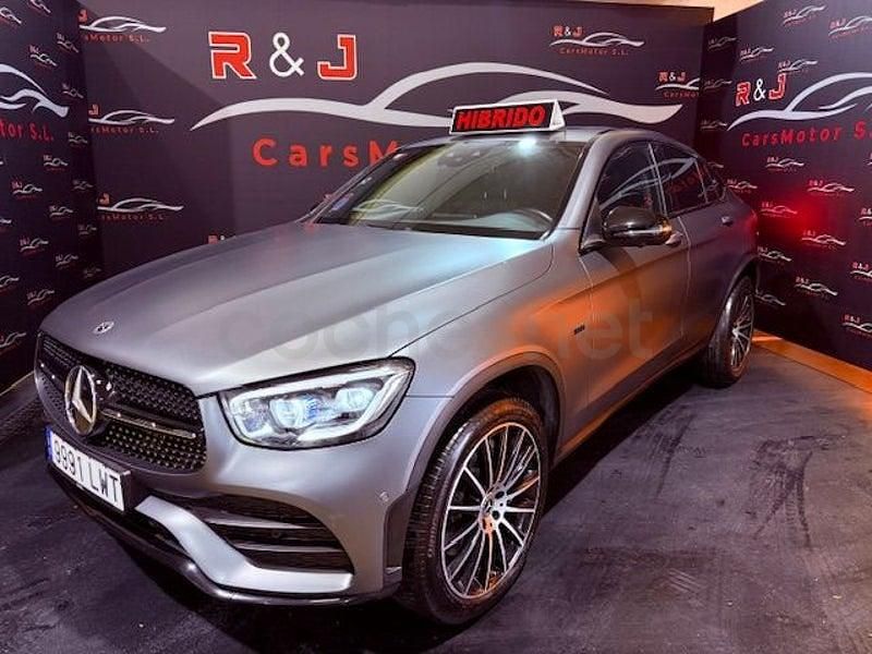 Usado Mercedes GLC300e 306 CV (225 kW) 2021 Gris / plata Coupe