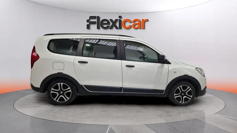 Usado Dacia Lodgy 107 CV (78 kW) 2021 Blanco Monovolumen