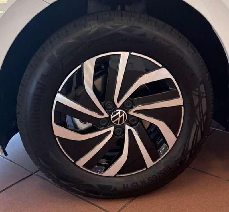 Usado VW Polo 95 CV (69 kW) 2025 Blanco Utilitario