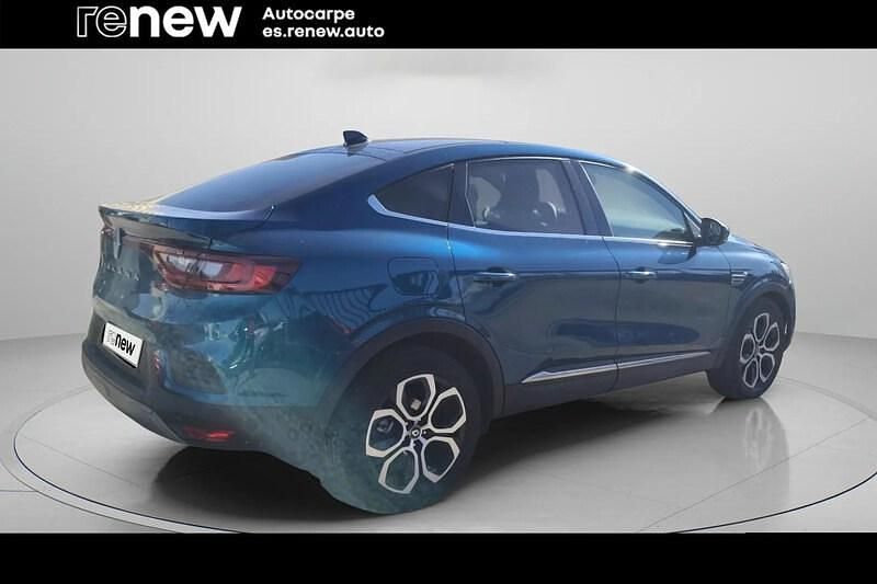 Usado Renault Arkana Techno 140 CV (102 kW) 2023 Verde SUV
