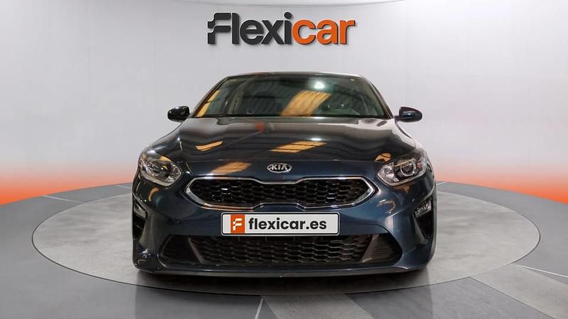 Usado Kia Ceed 100 CV (73 kW) 2020 Azul Utilitario