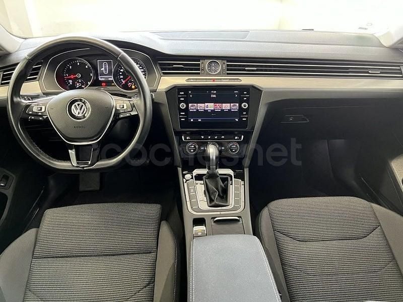 Usado VW Arteon 150 CV (110 kW) 2018 Negro Utilitario