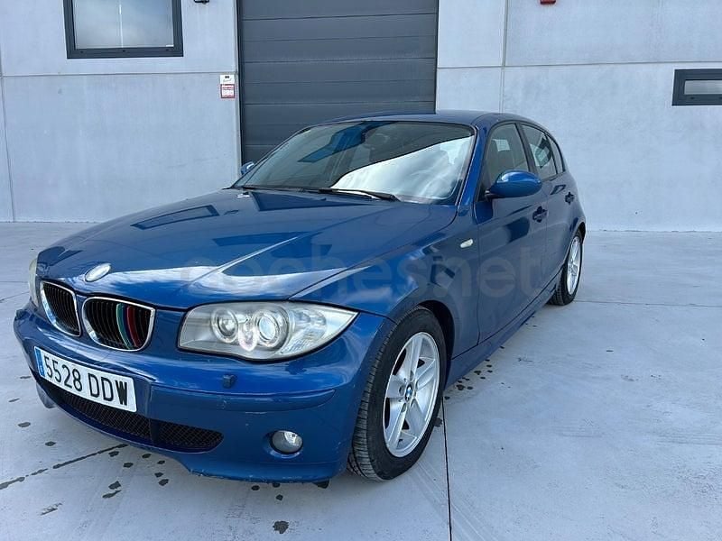 Usado BMW 118 122 CV (89 kW) 2005 Azul Utilitario