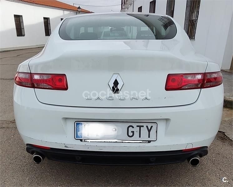 Usado Renault Laguna Coupé 150 CV (110 kW) 2010 Blanco Coupe