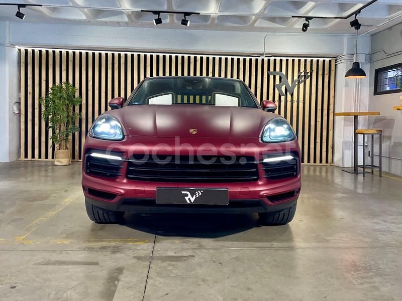 Käytetty Porsche Cayenne 462 HP (339 kW) 2020 Punainen Katumaasturi