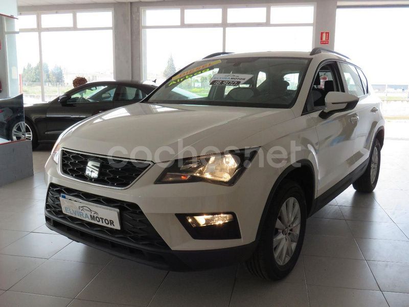 Usado Seat Ateca Style 115 CV (84 kW) 2019 Blanco SUV