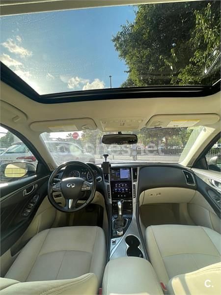 Usado Infiniti Q50 Sport Tech 364 CV (267 kW) 2015 Gris / plata Berlina