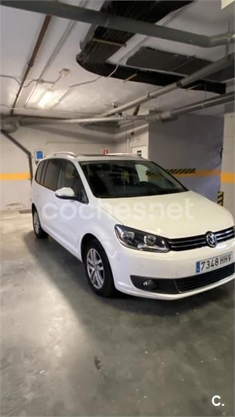 Blanco Usado 2012 VW Touran Advance Monovolumen | 11.000 € (Precio justo) - Imagen 1/4