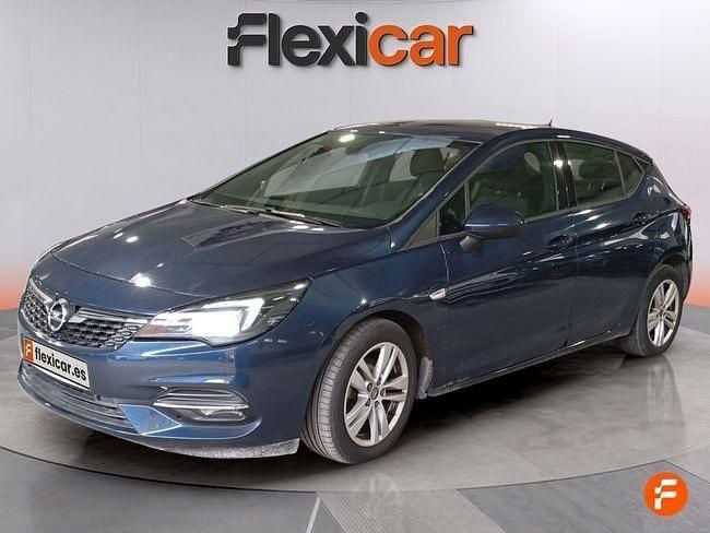 Usado Opel Astra 110 CV (80 kW) 2020 Azul Berlina