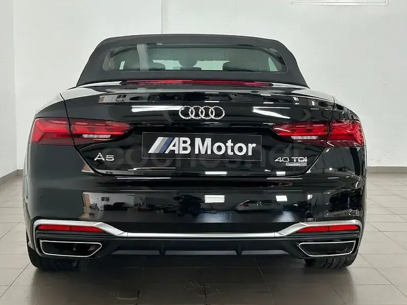 Używany Audi A5 S-Line 204 KM (150 kW) 2023 Czarny Coupe